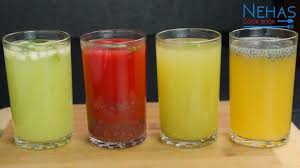 इन नुस्खों से करें गर्मी को टाटा-बाय बाय गर्मी का मौसम आते ही शरीर में थकान, डिहाइड्रेशन, चक्कर आना और पसीना जैसे समस्याएँ आम हो जाती हैं। ऐसे में हमारी दादी-नानी के घरेलू नुस्खे आज भी उतने ही कारगर हैं जितने पहले हुआ करते थे। ये नुस्खे न केवल शरीर को ठंडक प्रदान करते हैं, बल्कि बिना किसी साइड इफेक्ट के स्वास्थ्य को बनाए रखने में भी मदद करते हैं। आइए जानें कुछ ऐसे ही पारंपरिक उपाय जो गर्मी से राहत दिला सकते हैं। आम पन्ना (कच्चे आम का शरबत): गर्मी में लू से बचने के लिए आम पन्ना एक बेहतरीन उपाय है। कच्चे आम को उबालकर उसका गूदा निकालकर उसमें भुना जीरा, काला नमक और पुदीना मिलाकर ठंडा शरबत तैयार किया जाता है। यह शरीर को ठंडक देता है और इलेक्ट्रोलाइट बैलेंस बनाए रखता है। सत्तू का शरबत: दादी-नानी सत्तू को ‘गर्मी का टॉनिक’ कहती थीं। यह पेट को ठंडक देता है और शरीर को ऊर्जा से भर देता है। सत्तू को पानी में मिलाकर उसमें नींबू, काला नमक और जीरा डालकर पीने से लू से बचाव होता है। छाछ और दही का सेवन: गर्मी में दही और उससे बनी छाछ (मट्ठा) बेहद लाभकारी होती है। छाछ में मसाले जैसे पुदीना, हींग और भुना जीरा मिलाकर पीने से पाचन ठीक रहता है और शरीर अंदर से ठंडा रहता है। तुलसी और नींबू का मिश्रण: तुलसी की कुछ पत्तियां और नींबू का रस एक साथ मिलाकर पीने से गर्मी में सिरदर्द और थकावट से राहत मिलती है। यह मिश्रण शरीर को डिटॉक्स करता है और इम्यून सिस्टम को भी मज़बूत बनाता है। खीरा, तरबूज और ककड़ी का सेवन: दादी-नानी हमेशा कहती थीं कि गर्मी में पानी से भरपूर फल खाने चाहिए। खीरा, ककड़ी और तरबूज जैसे फल शरीर में जल की कमी को दूर करते हैं और ठंडक प्रदान करते हैं। प्याज का उपयोग: एक पुराने नुस्खे के अनुसार, लू से बचने के लिए बाहर निकलने से पहले जेब में कच्चा प्याज रखना या प्याज का सेवन करना लाभकारी होता है। प्याज शरीर में गर्मी को संतुलित करने में मदद करता है। गुलाब जल और चंदन का लेप: गर्मी के कारण त्वचा में जलन और पसीने की बदबू आम हो जाती है। दादी-नानी अक्सर चंदन पाउडर में गुलाब जल मिलाकर चेहरे और गर्दन पर लेप लगाने की सलाह देती थीं, जिससे त्वचा में ठंडक बनी रहती है और रैशेज़ नहीं होते। नींबू पानी या शिकंजी: नींबू पानी को शिकंजी भी कहा जाता है। इसमें नींबू, पानी, नमक और शक्कर का संतुलित मिश्रण होता है जो गर्मी में शरीर को ऊर्जा देता है और नमक की कमी को पूरा करता है।