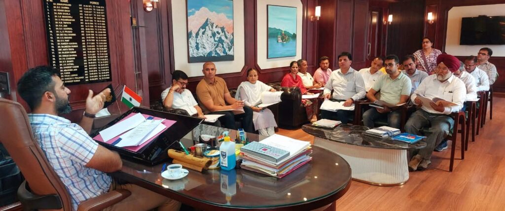 मुख्यमंत्री सुख आश्रय योजना में ऊना में 294 लाभार्थी बच्चों को 3.11 करोड़ से अधिक की सहायता