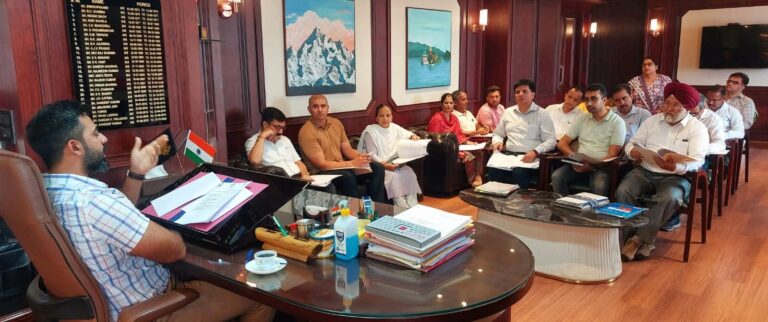 मुख्यमंत्री सुख आश्रय योजना में ऊना में 294 लाभार्थी बच्चों को 3.11 करोड़ से अधिक की सहायता